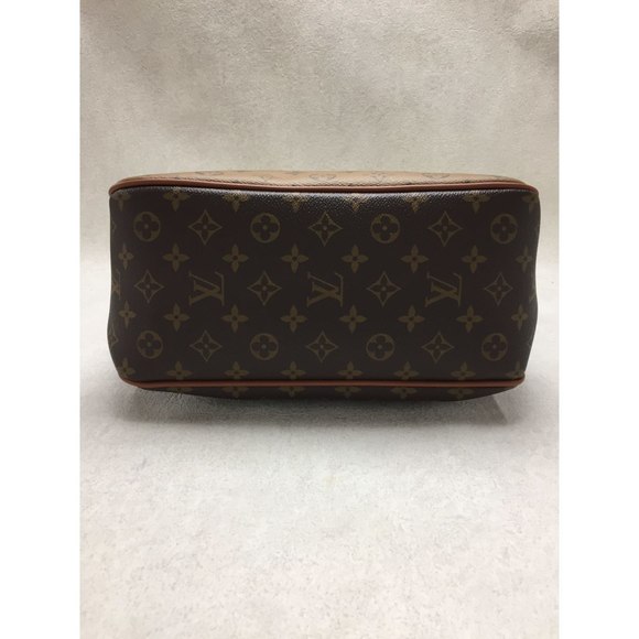 Louis Vuitton Hobo Dauphine MM Monogram Shoulder Bag - Picture 4 of 5